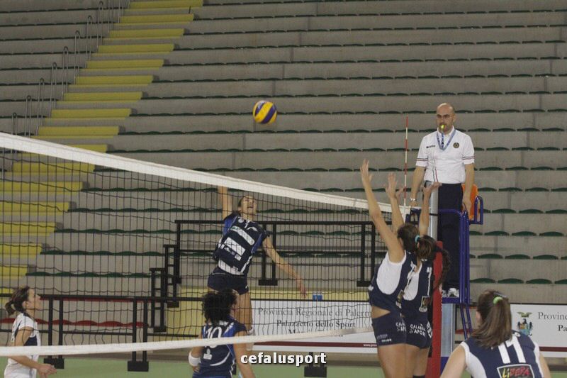 111120 sport2 606_tn.jpg